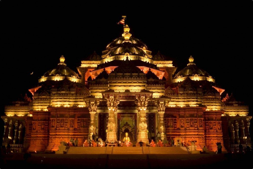  Pilgrimage  tour 